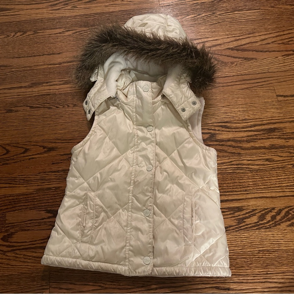 Gap Kids Size 8 Vest with Detachable Hood - Crème Color with Brown Fur Trim